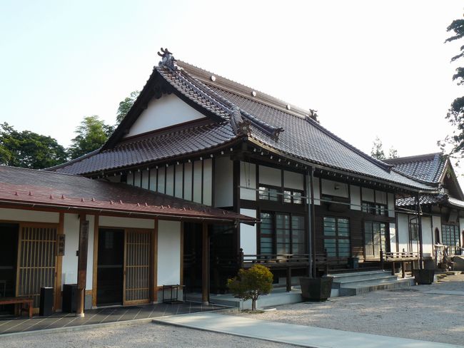 �������i���ɍ����F��񎛁j