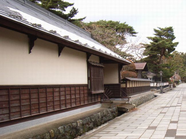 �����ƏZ��i��茧���B�s�����̕��Ɖ��~�j