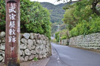 ���[���Ɖ��~�̒�����