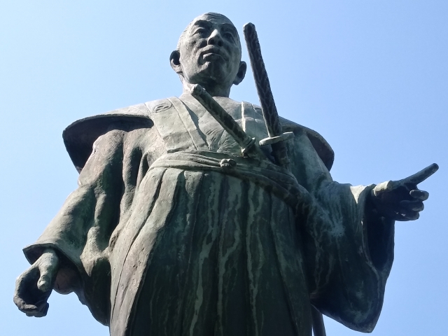 ���䏬�틌���i�l�����j