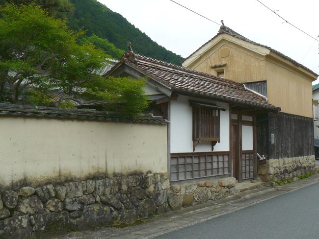 ������ƏZ��i���R�������s���H���̕��Ɖ��~�j