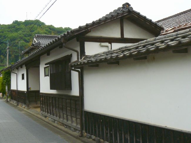 ���n�Ӊ��~�i���R���^��s���R�̕��Ɖ��~�j