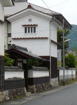 �������ƏZ��i���R�������s���H���̕��Ɖ��~�j