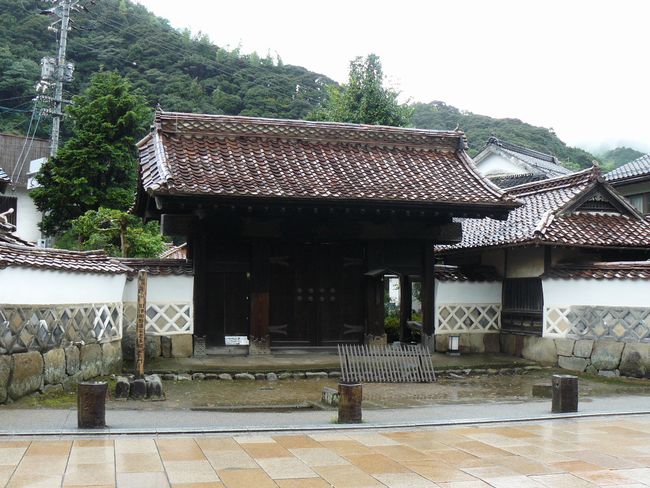 ���ӉƏZ��i�������Øa�쒬�̕��Ɖ��~�j