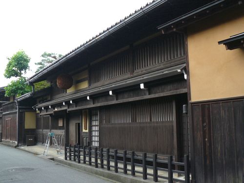 �g���ƏZ��i�������z�F���w��d�v�������j