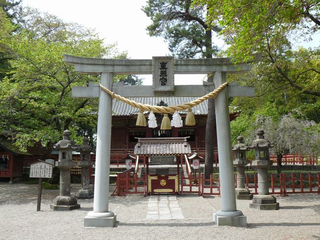 ���Ǔc���Ƌ{�i�Q�n���E���c�s�j�摜