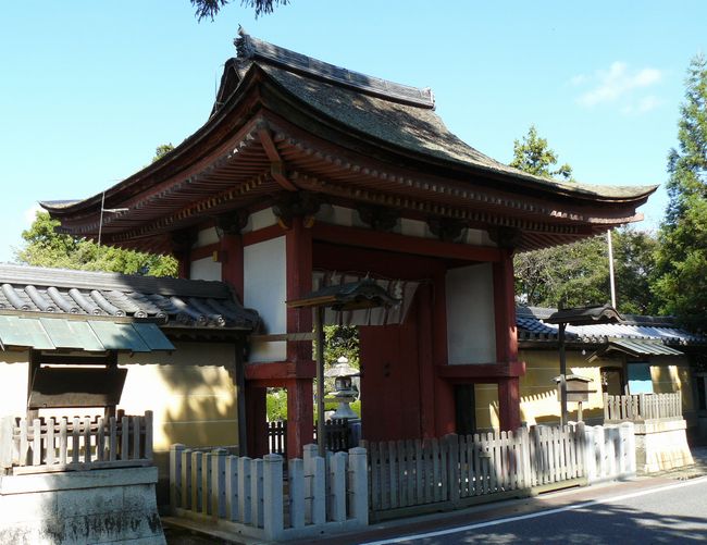 豊満神社（滋賀県愛知郡愛荘町）