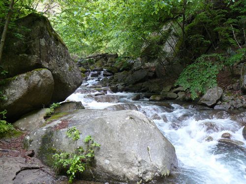 ����k�J���勬