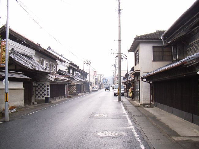 ���c���F������