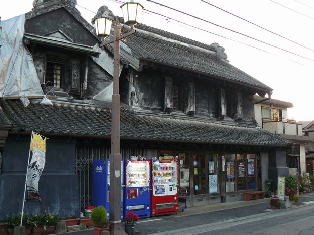 �y�Y�s�E����ƏZ��