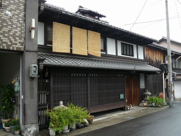 ��Îs�E���c�ƏZ��