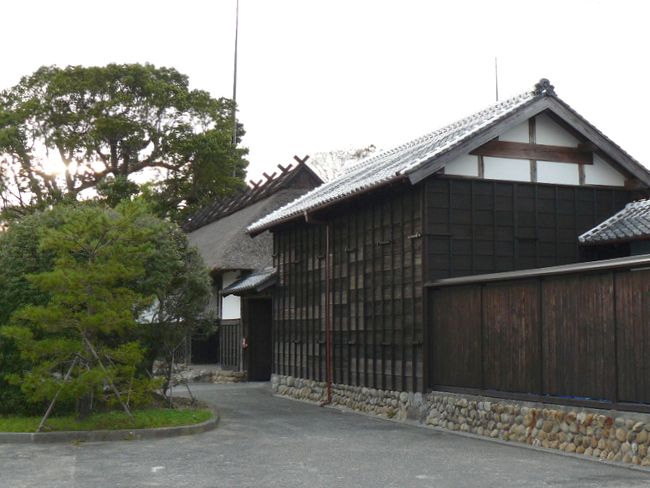 ���c�ƏZ��