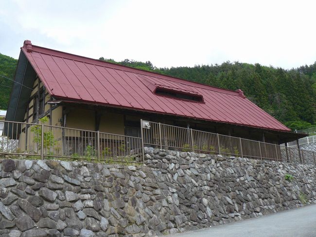 ����{�ƏZ��i�R�����R���s�O�x���a�j