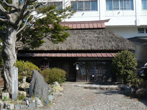 �O���X���i���j�̓��S�I�j�E���P���h�i�Q�n���݂Ȃ��ݒ��j