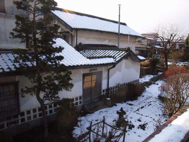 ������i�����s���j�|����